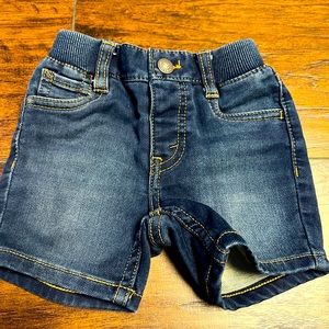 Levi’s Denim Knit Shorts Baby 12months Elastic Waist Comfortable, Like New